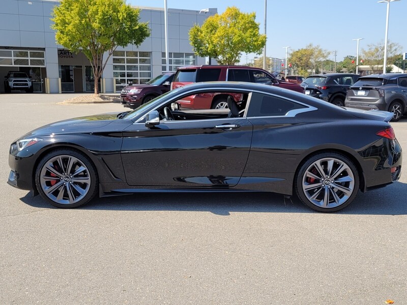 2022 Infiniti Q60 Red Sport 400 Coupe photo 4