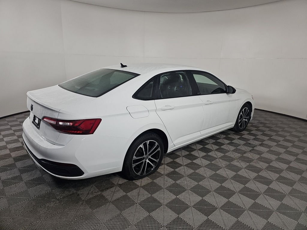 2023 Volkswagen Jetta 1.5T Sport photo 3