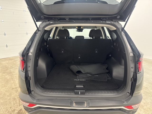 2023 Hyundai Tucson SE photo 4
