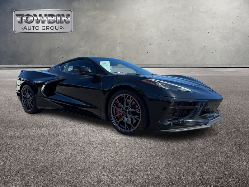 2023 Chevrolet Corvette Stingray 3LT photo 2