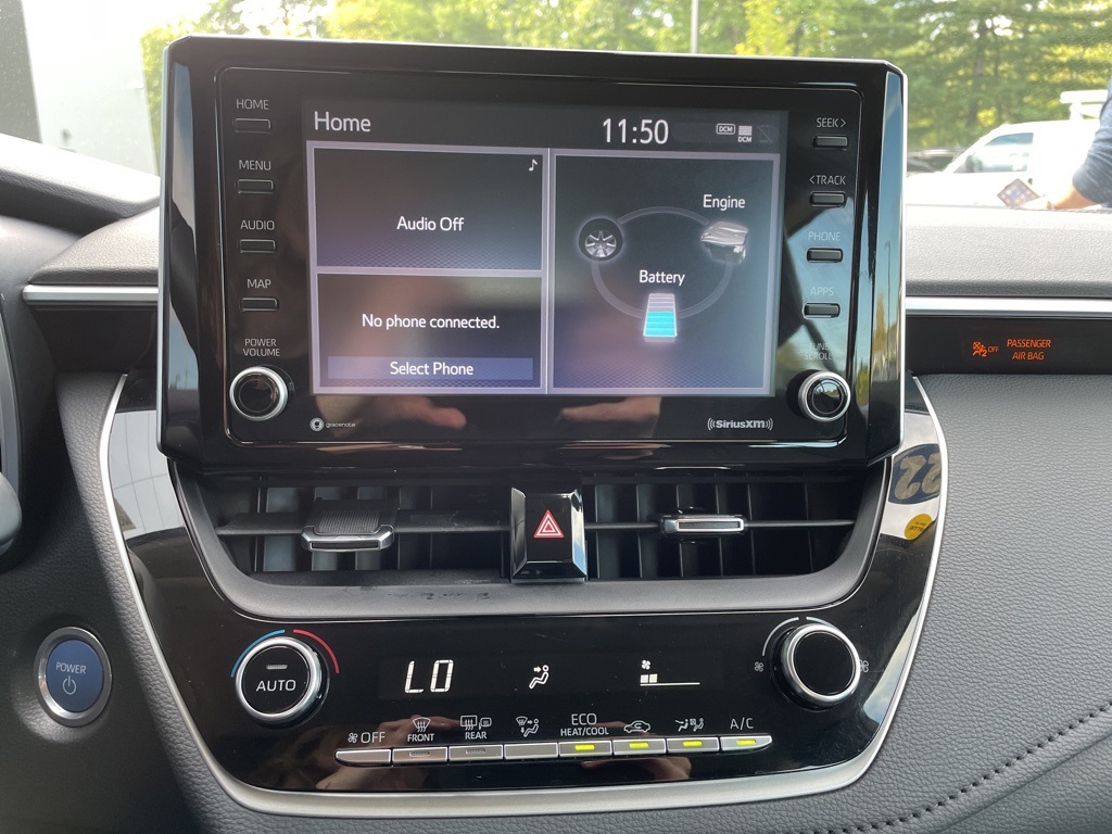 2022 Toyota Corolla Hybrid LE photo 19