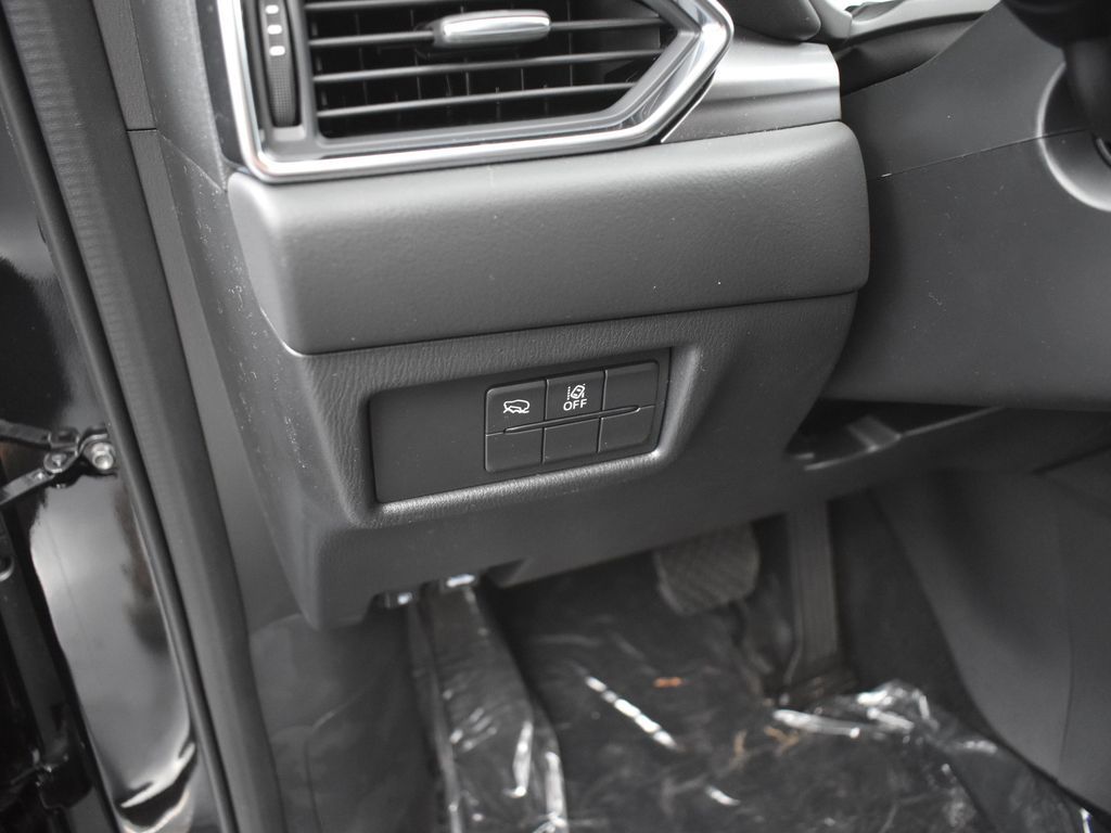 2025 Mazda CX-5 2.5 Select photo 8