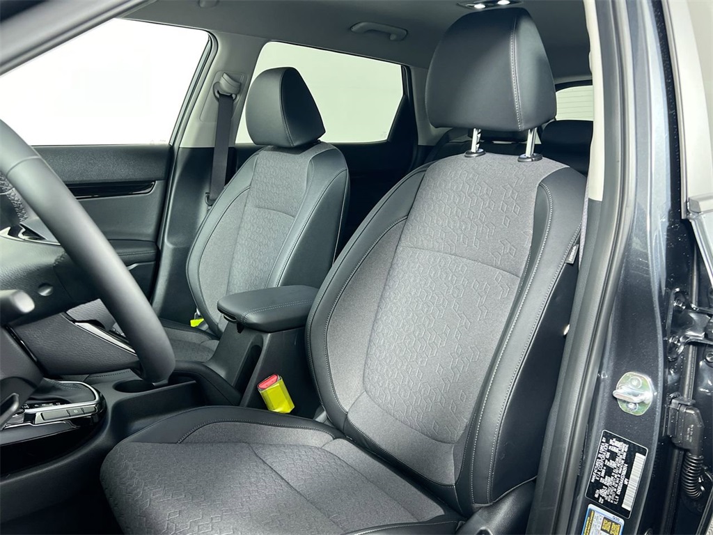 2026 Kia Seltos S photo 12