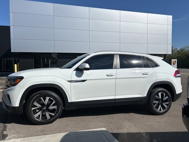2022 Volkswagen Atlas Cross Sport SE photo 6