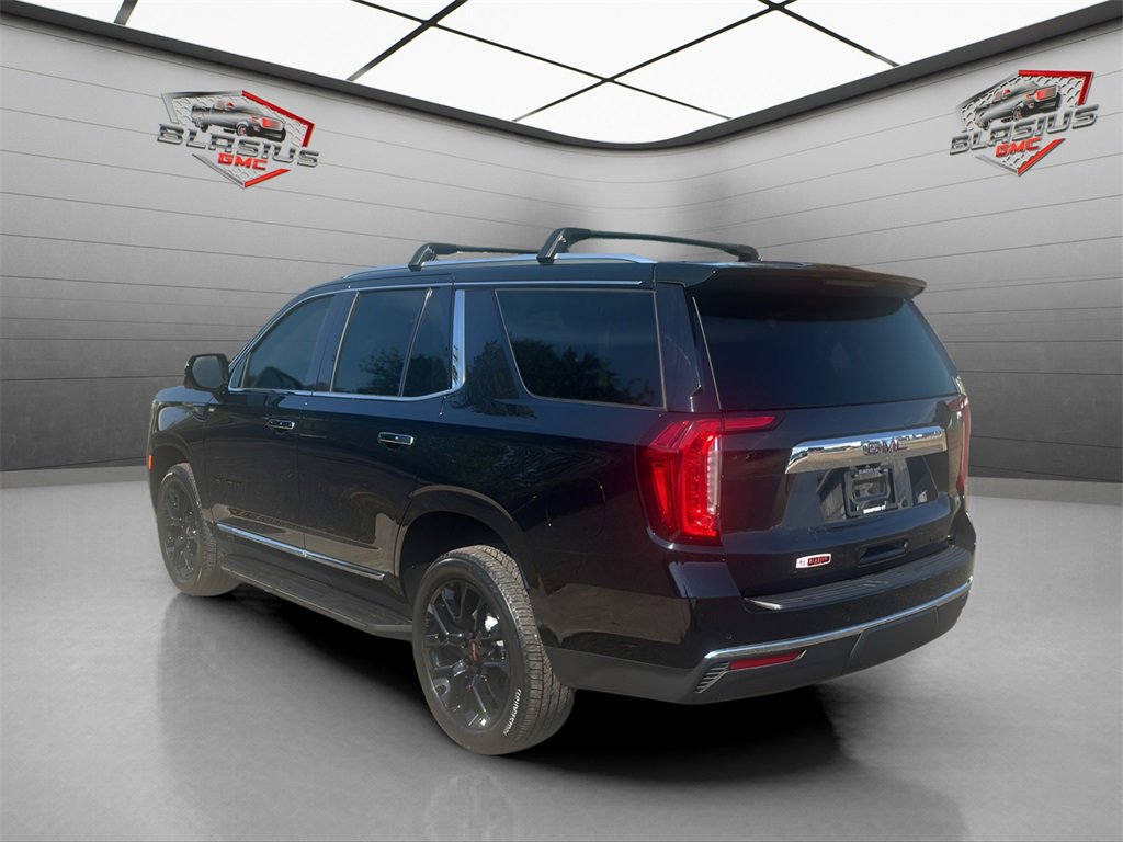 2023 Gmc Yukon SLT photo 3