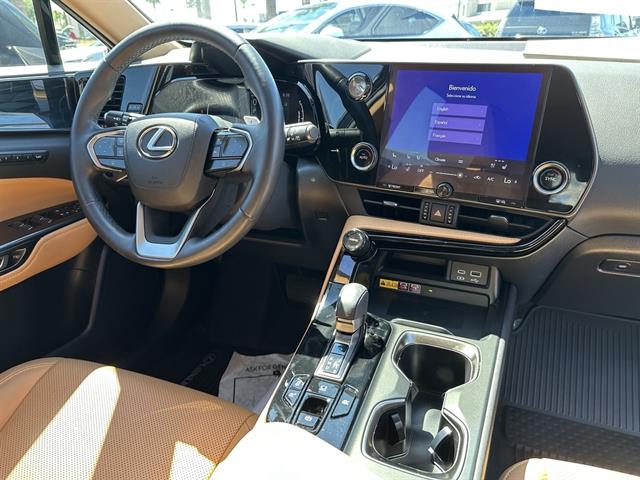 2022 Lexus NX Premium photo 10