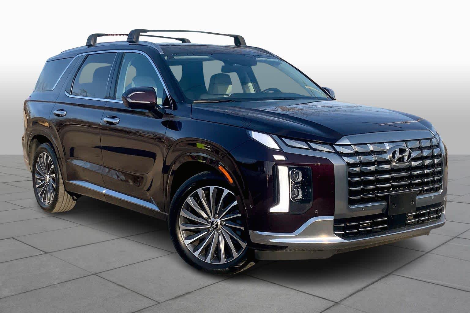 Used 2024 Hyundai Palisade Calligraphy with VIN KM8R7DGE3RU704481 for sale in Kansas City