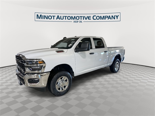 2026 Ram 2500 Tradesman photo 4