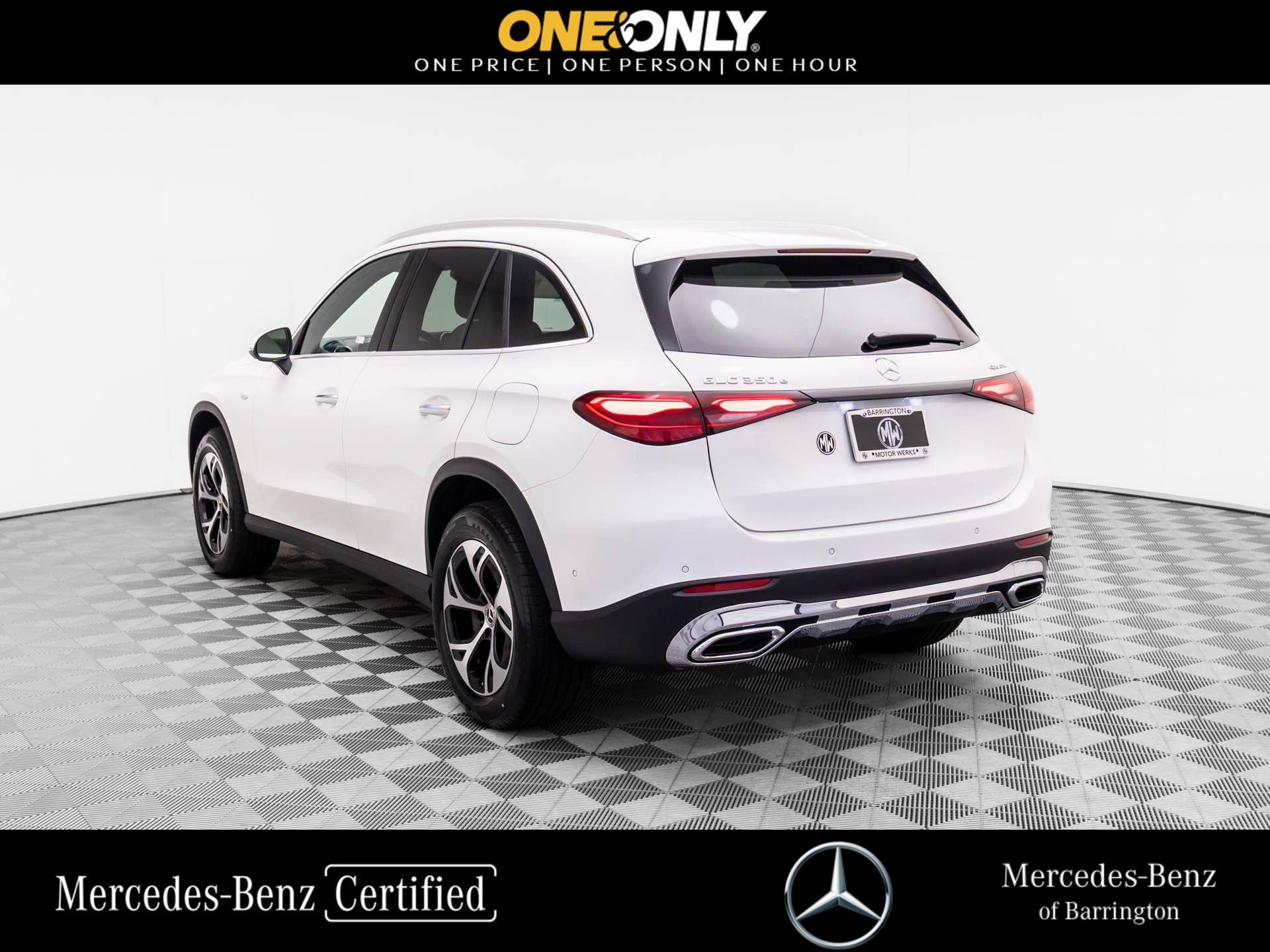 2025 Mercedes Benz GLC 350e 4MATIC photo 2