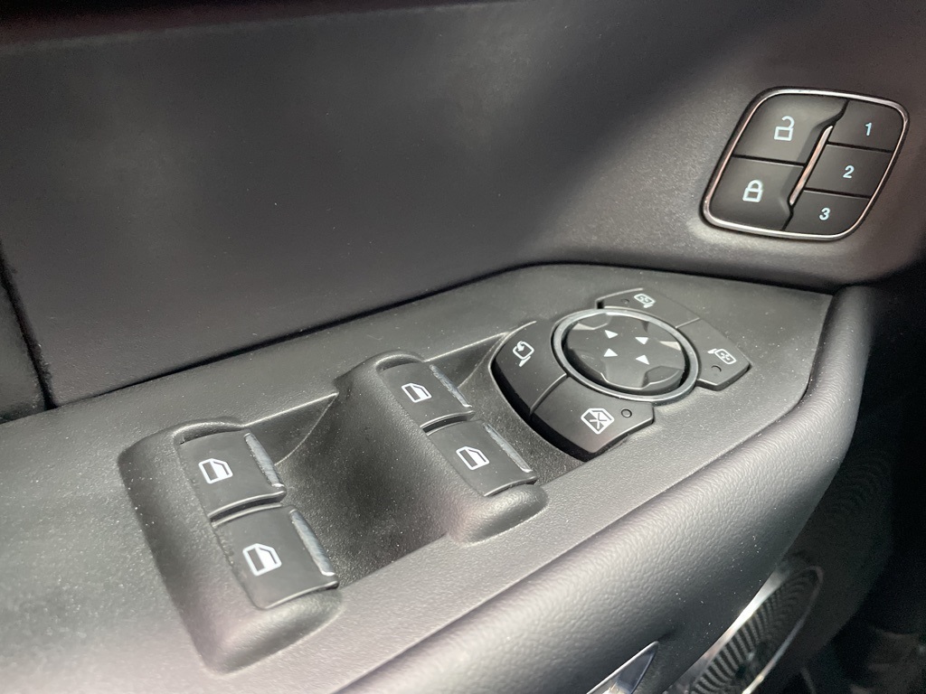2020 Ford Expedition Platinum photo 24