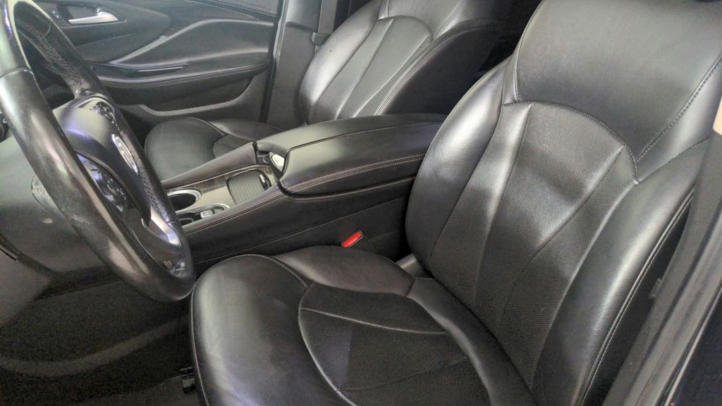 2020 Buick Envision Essence photo 14
