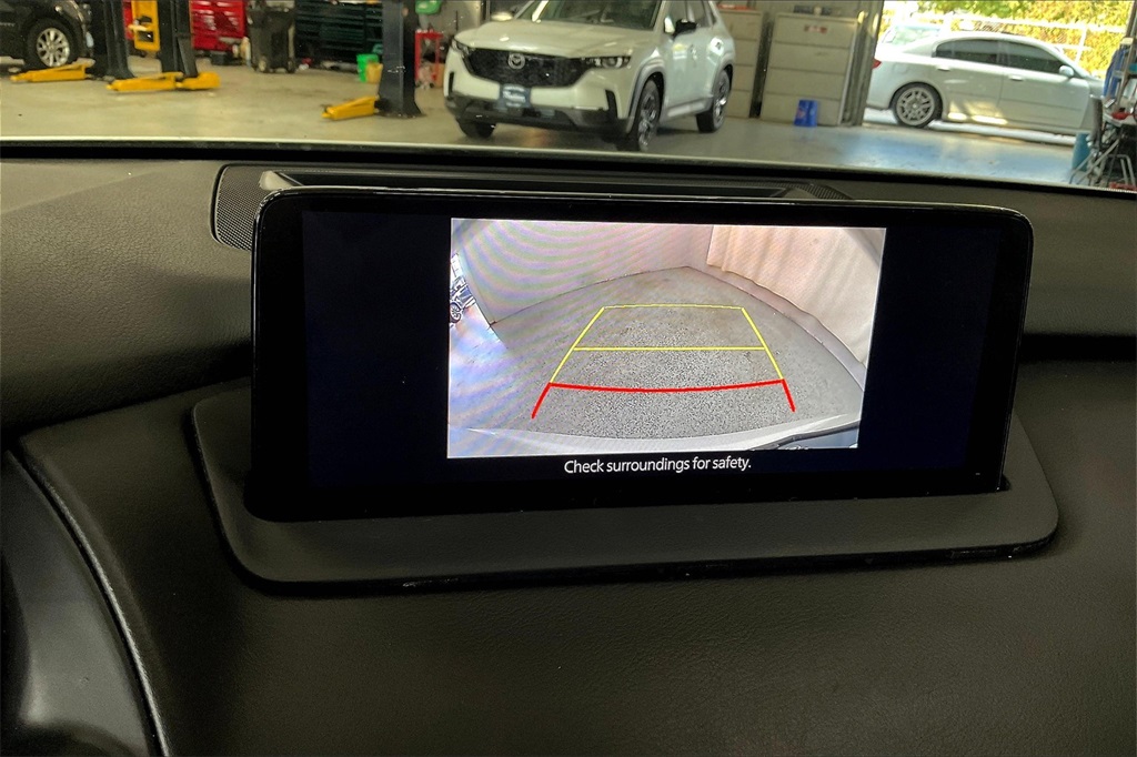 2022 Mazda CX-9 Touring photo 19