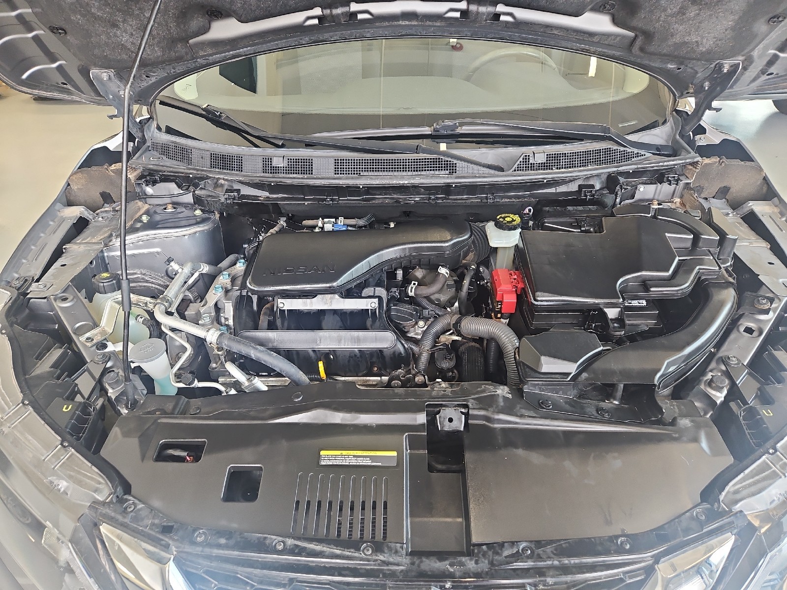 Used 2020 GRAY Nissan SV image 21