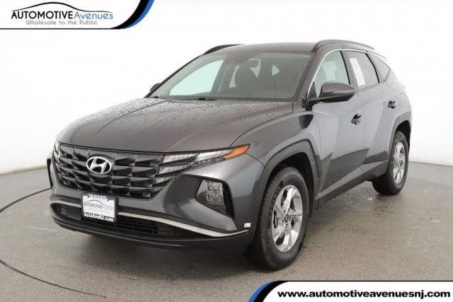 Used 2022 Hyundai Tucson SEL AWD SUV available at Automotive Avenues in ...