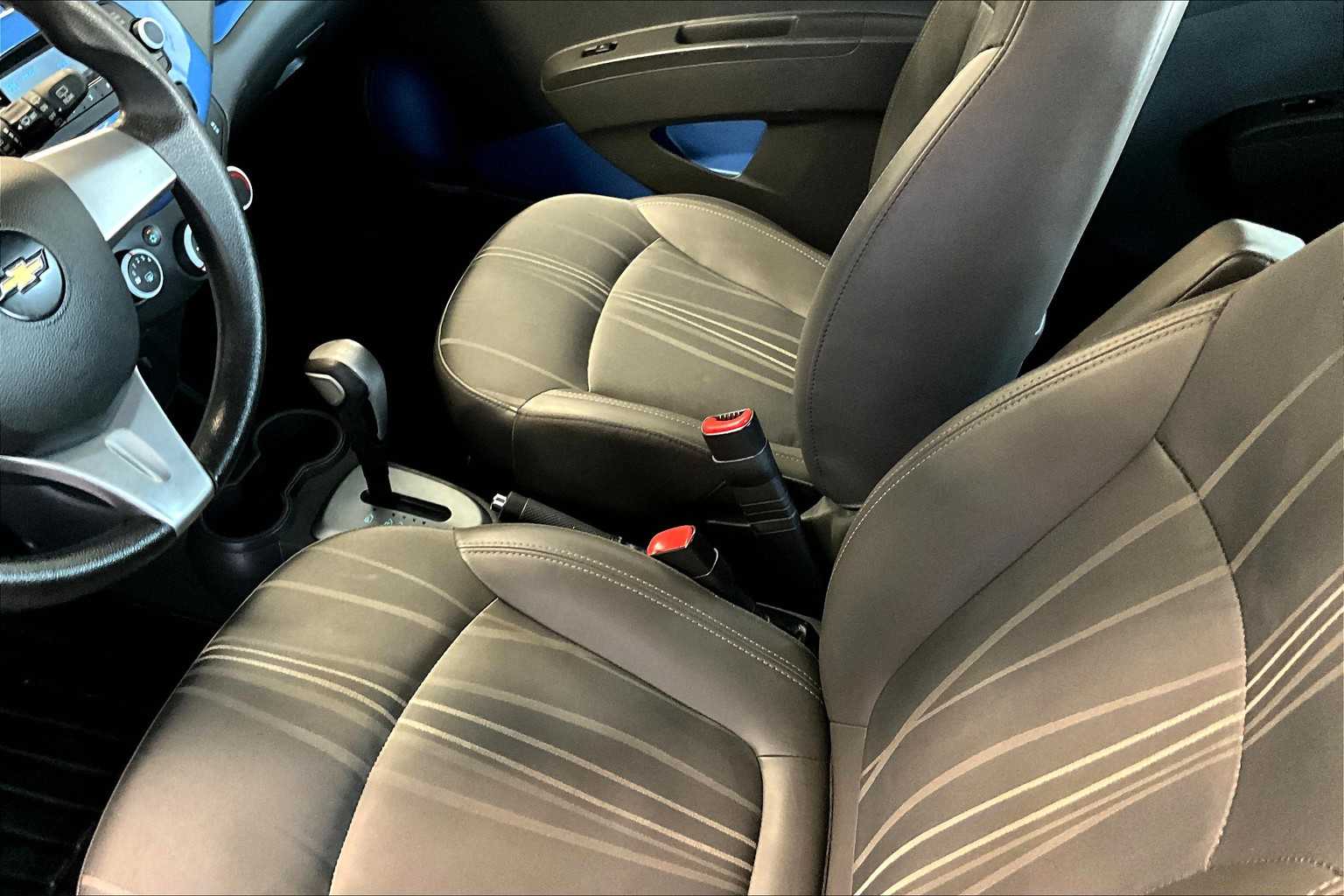2014 Chevrolet Spark LS photo 18