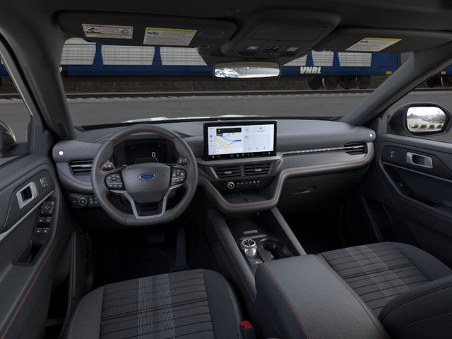 2025 Ford Explorer ST-Line photo 7