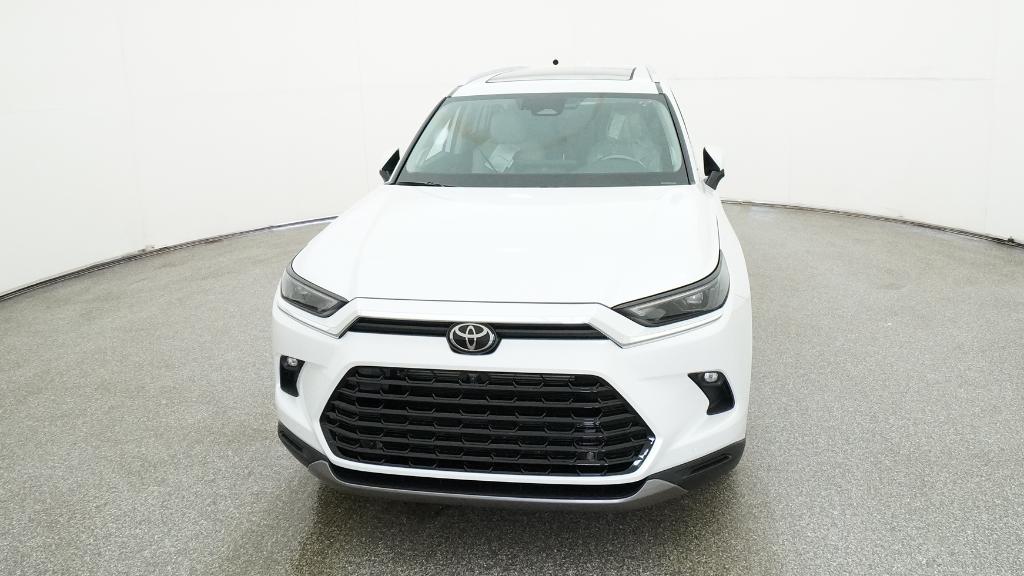2026 Toyota Grand Highlander Limited photo 2