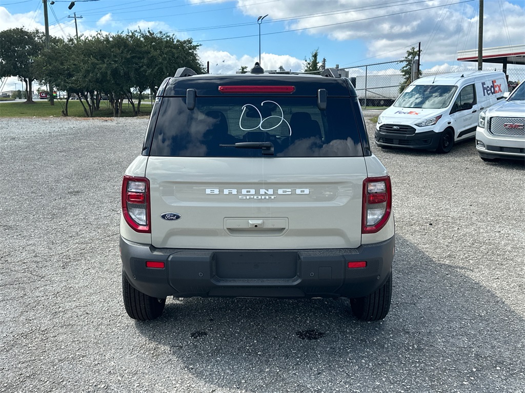 2025 Ford Bronco Sport Outer Banks photo 3