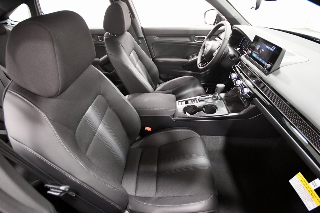 2026 Honda Civic Sport photo 11