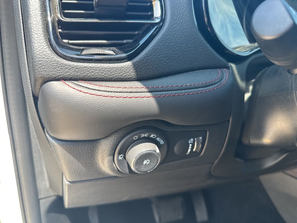 2022 Dodge Durango R/T photo 8