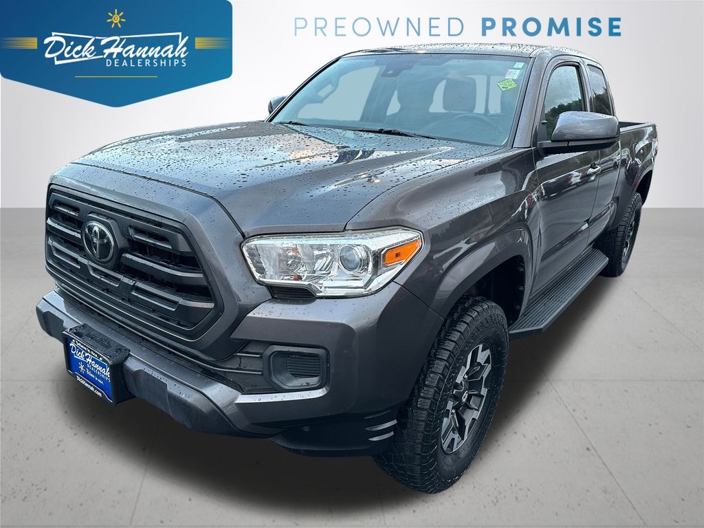 2019 Toyota Tacoma SR's photo