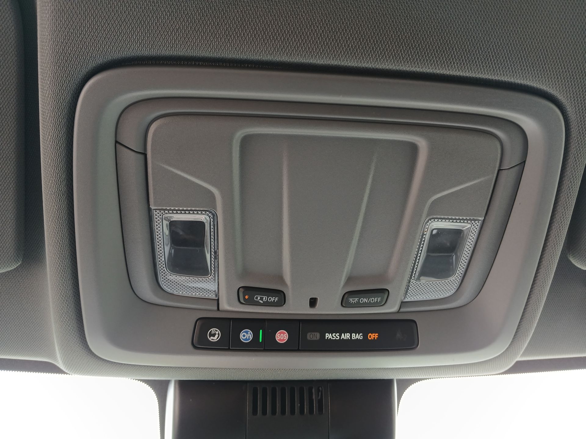 2025 Chevrolet Silverado 1500 photo 14