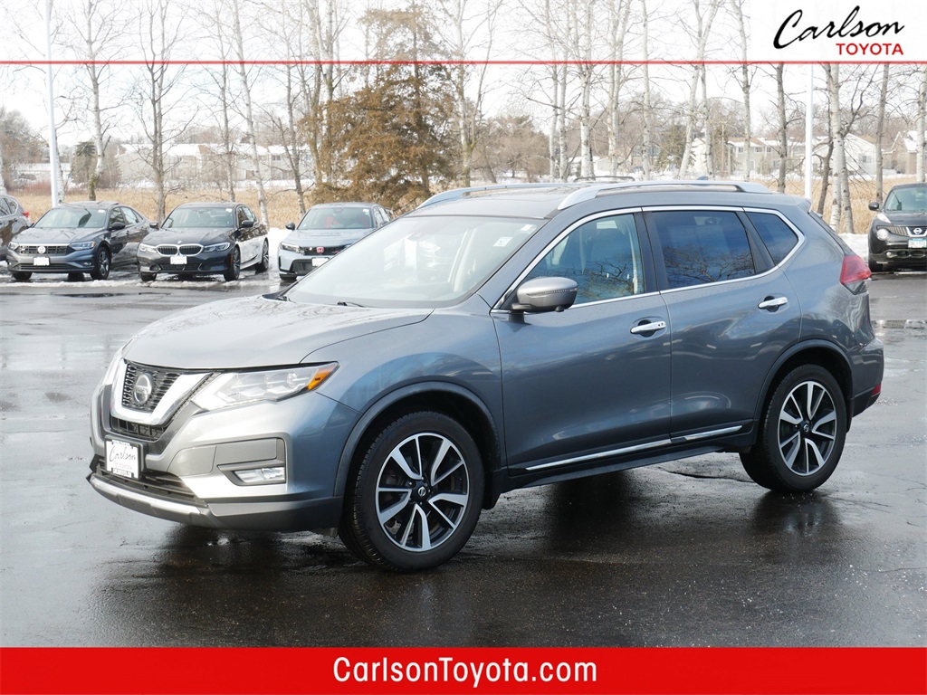 2018 Nissan Rogue SL's photo