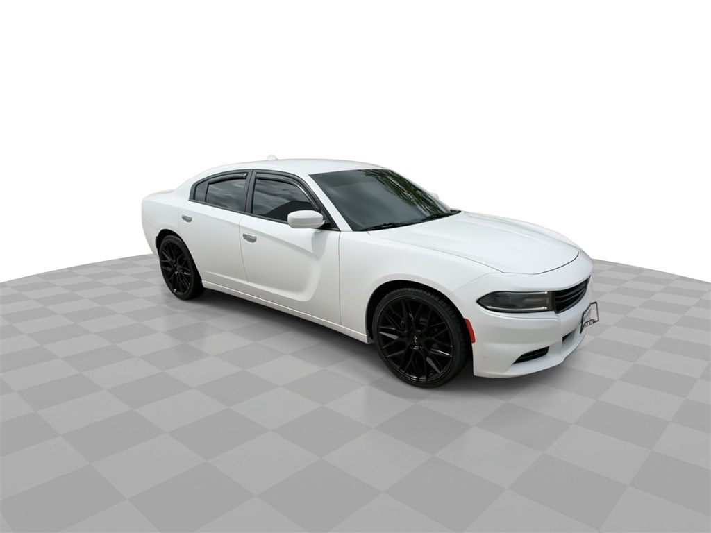 Used 2016 Dodge Charger SXT with VIN 2C3CDXHG7GH174248 for sale in West Allis, WI
