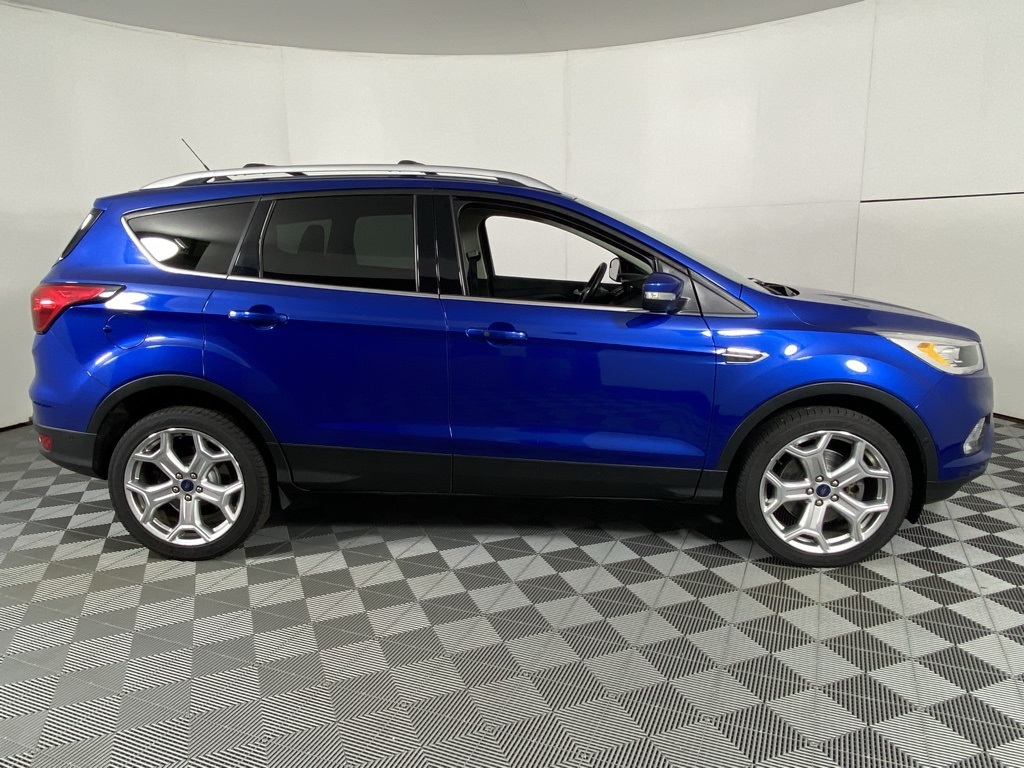 2019 Ford Escape Titanium photo 5