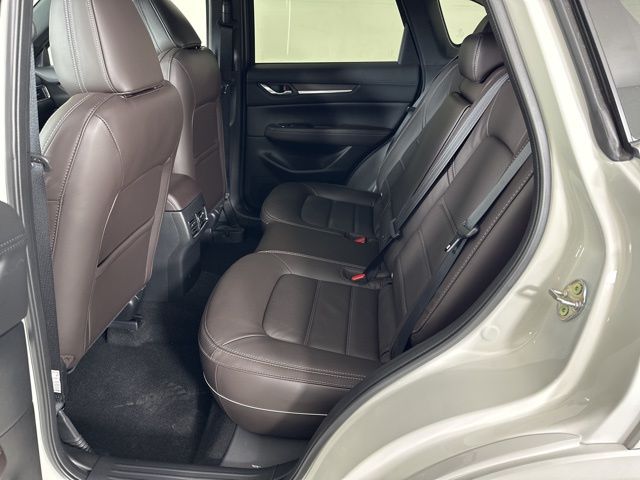 2025 Mazda CX-5 2.5 Turbo Signature photo 16