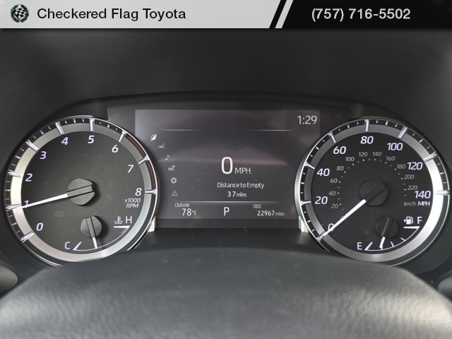 2023 Toyota Highlander XLE photo 25