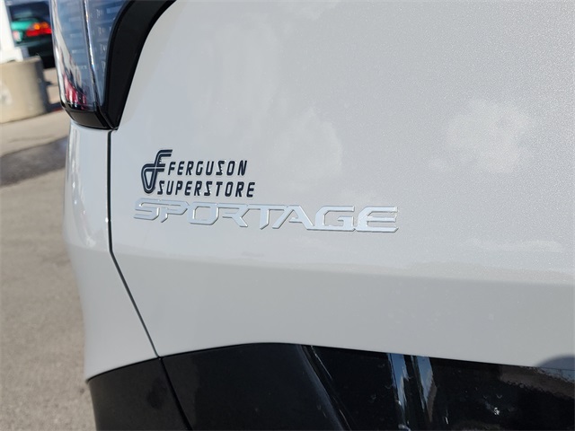 2026 Kia Sportage SX Prestige photo 2