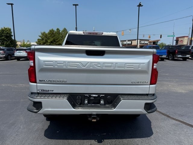 2021 Chevrolet Silverado 1500 Custom photo 4
