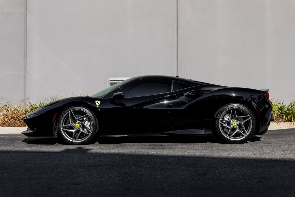 2021 Ferrari F8 Tributo photo 2