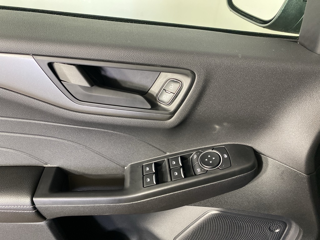 2025 Ford Escape Active photo 2