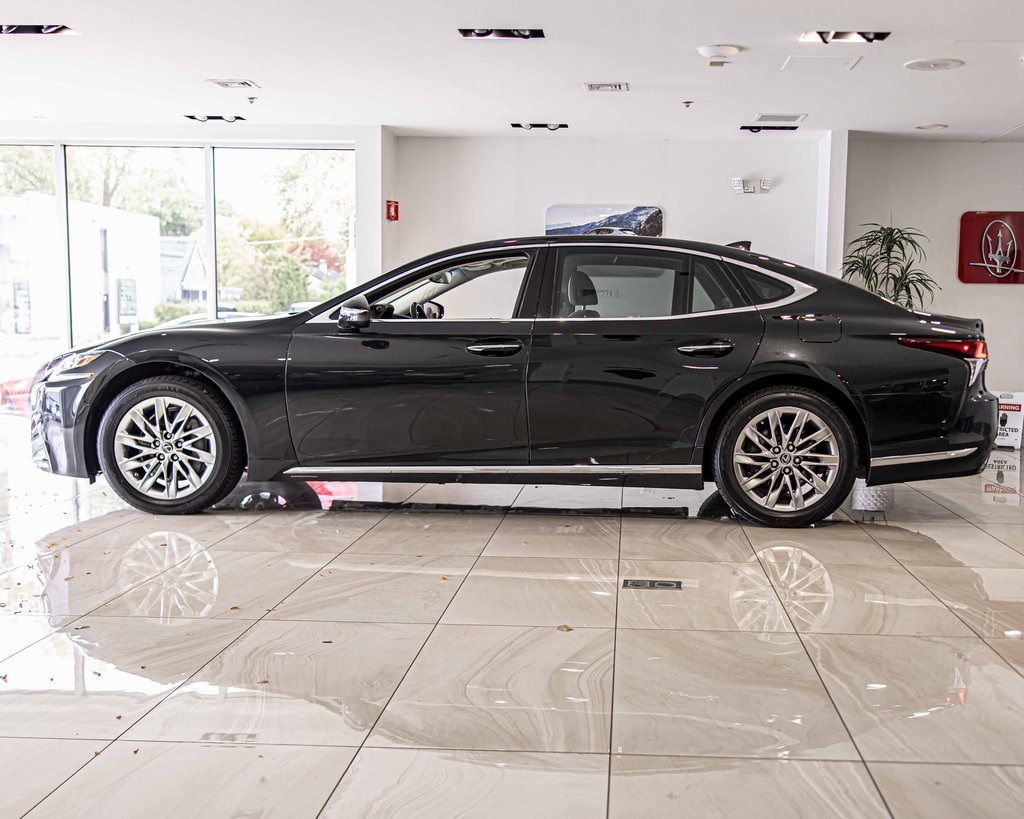 2018 LEXUS LS - Image 6