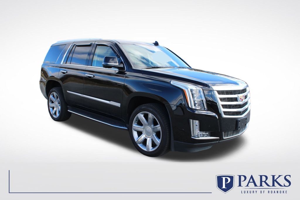 2020 Cadillac Escalade Premium Luxury's photo