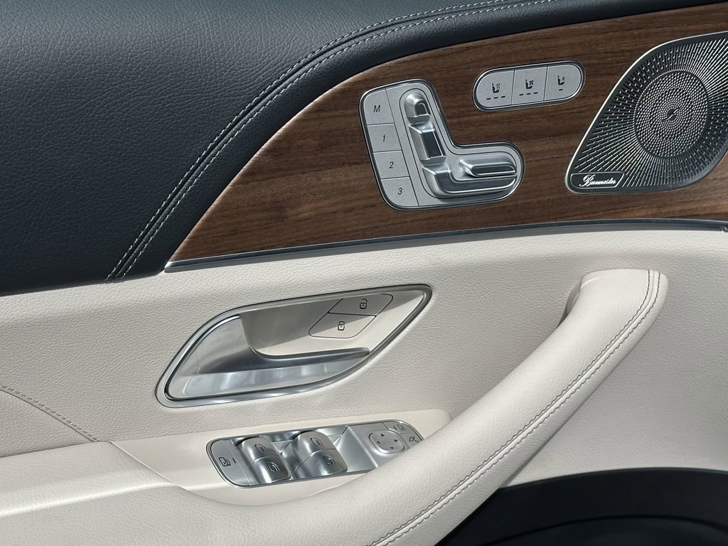 2025 Mercedes Benz GLE 350 4MATIC photo 12