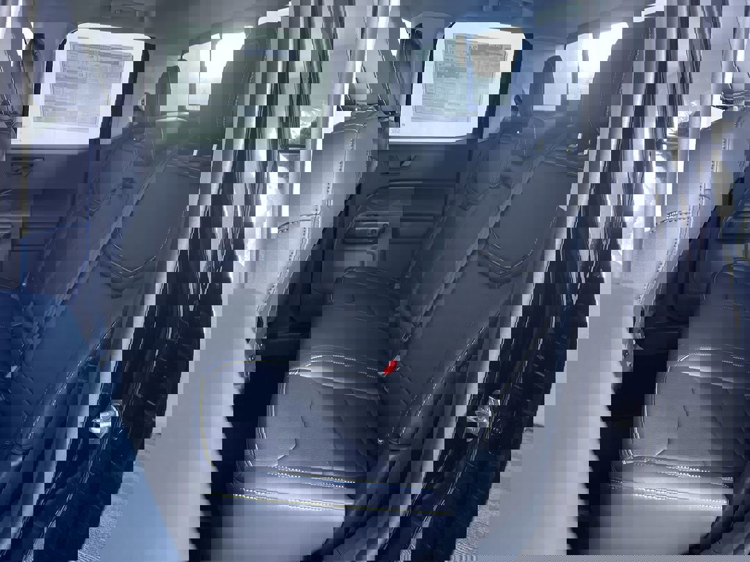 2025 Ford Maverick photo 18