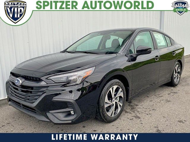 2025 Subaru Legacy Premium's photo