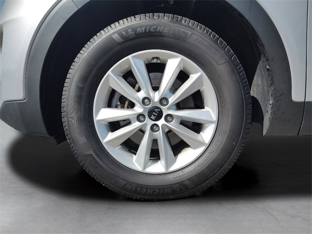 2020 Kia Sorento L photo 9