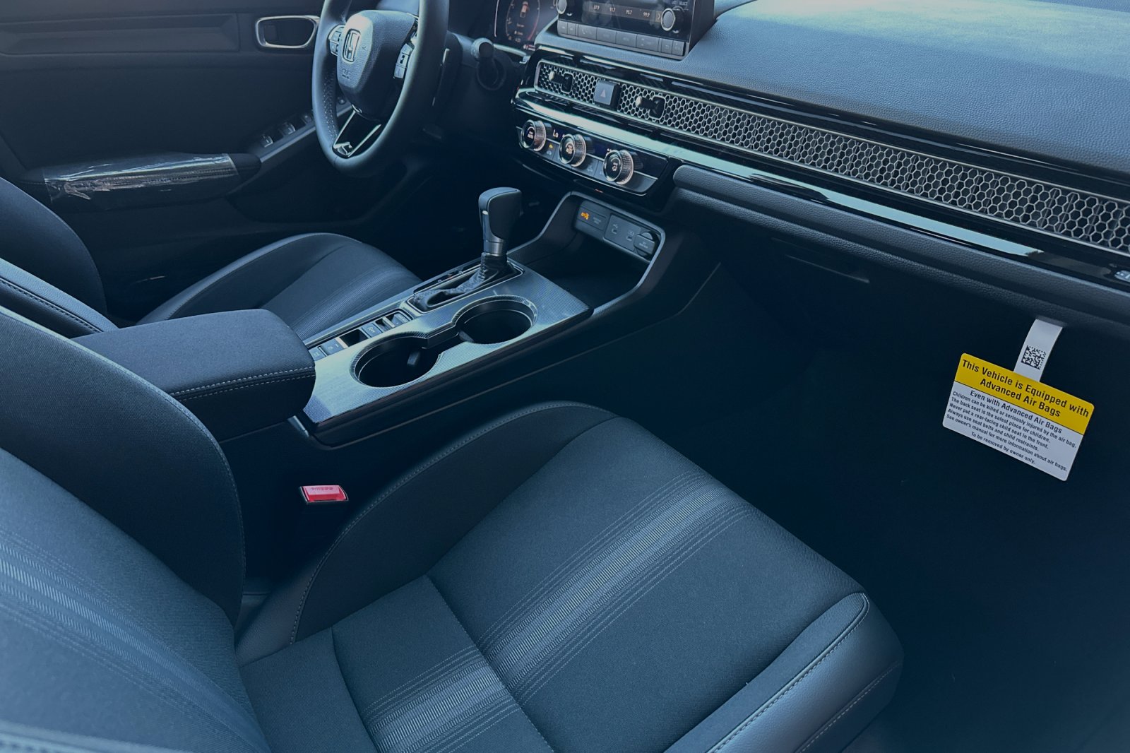 2025 Honda Civic Sport Hatchback photo 13