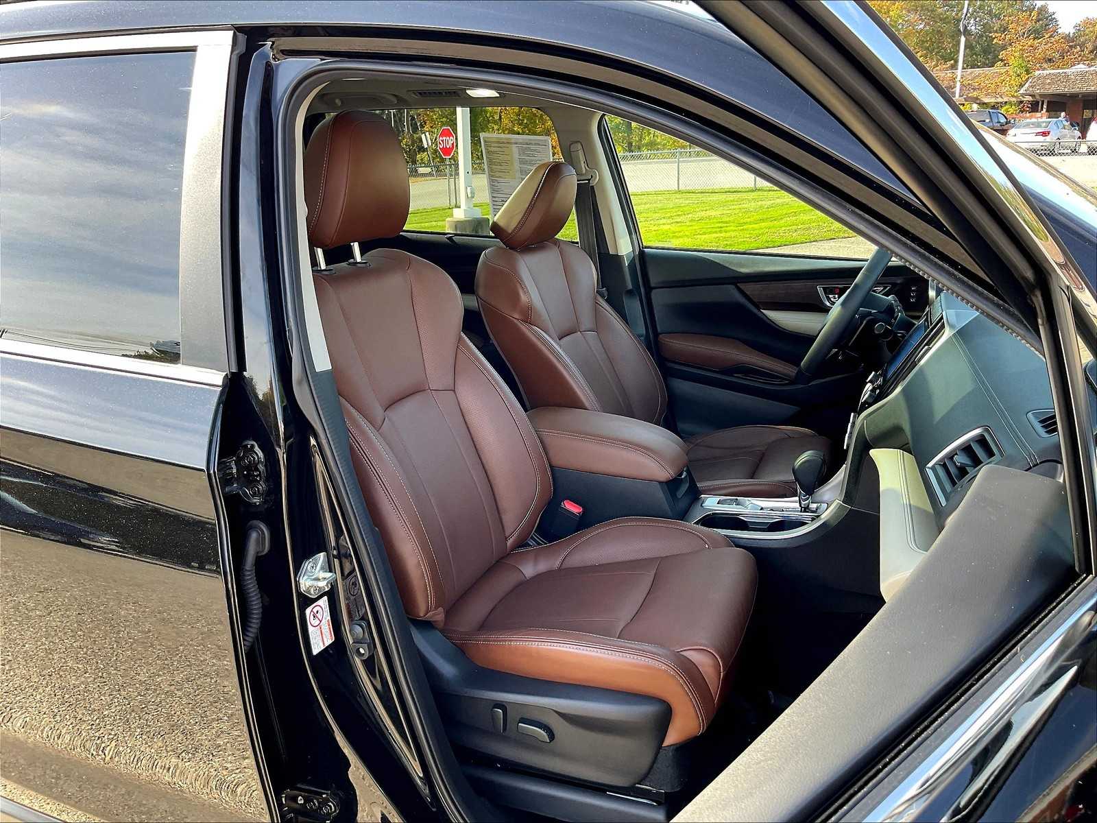 2020 Subaru Ascent Touring photo 20