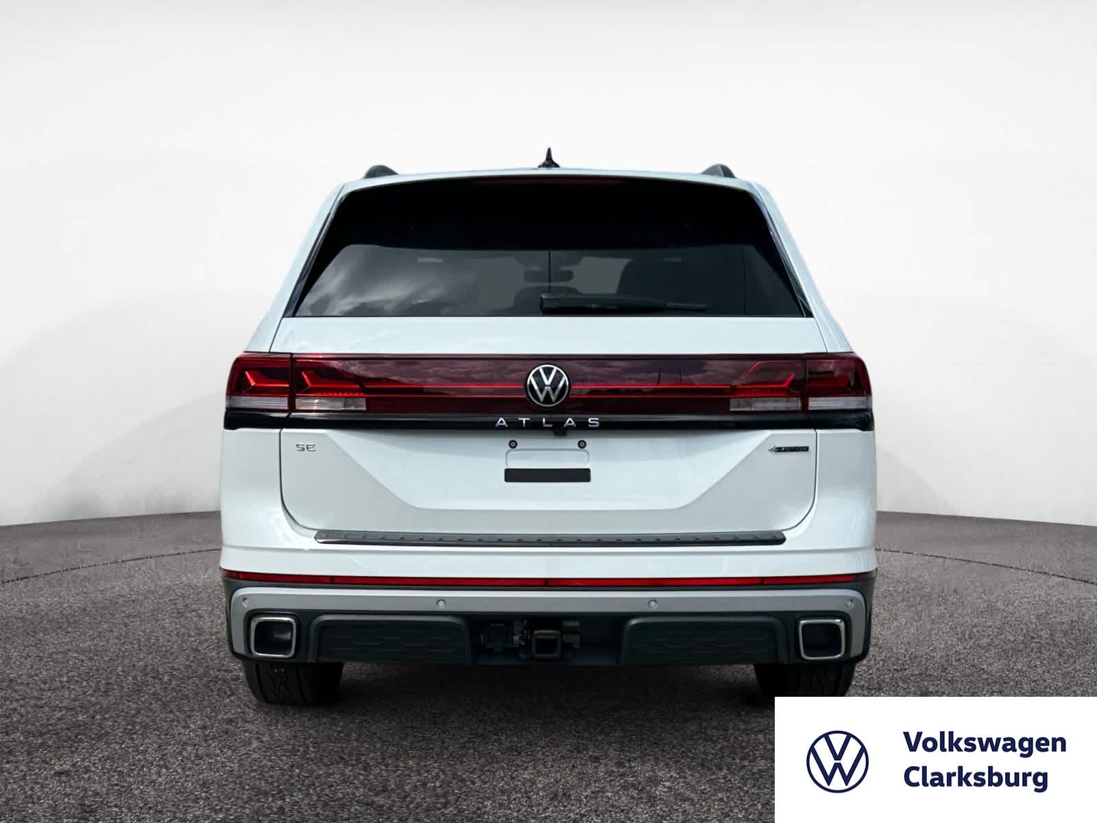 2026 Volkswagen Atlas Peak Edition SE photo 3