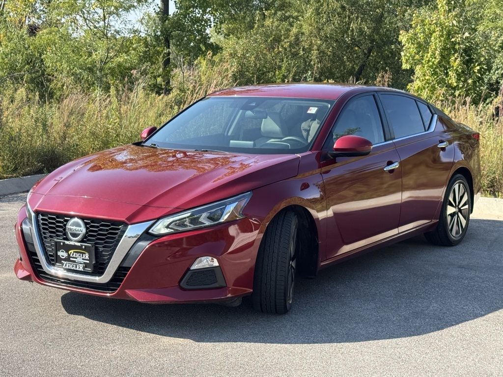 2022 Nissan Altima 2.5 SV photo 3