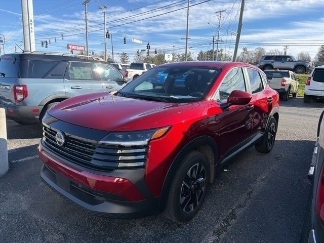 2025 Nissan Kicks SV AWD's photo