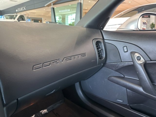 2006 Chevrolet Corvette photo 3