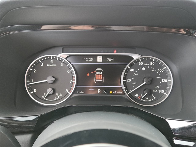 2025 Nissan Pathfinder SL photo 18