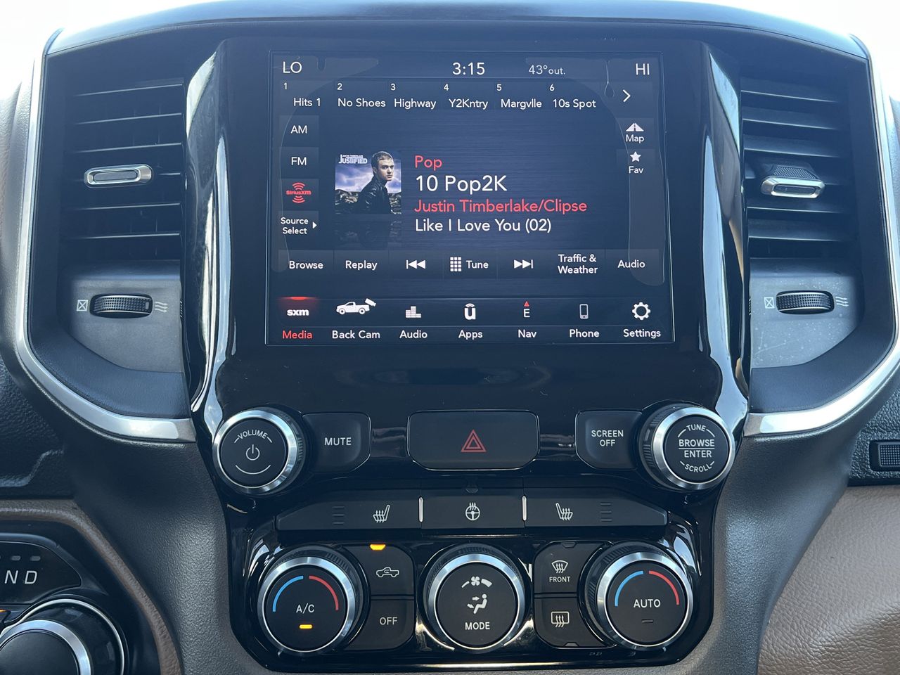 2019 Ram 1500 Big Horn Lone Star photo 3