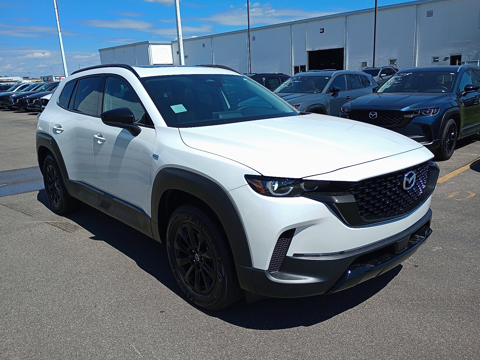 2025 Mazda CX-50 Premium's photo